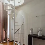 Single House -
