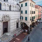 Single House - Apartment