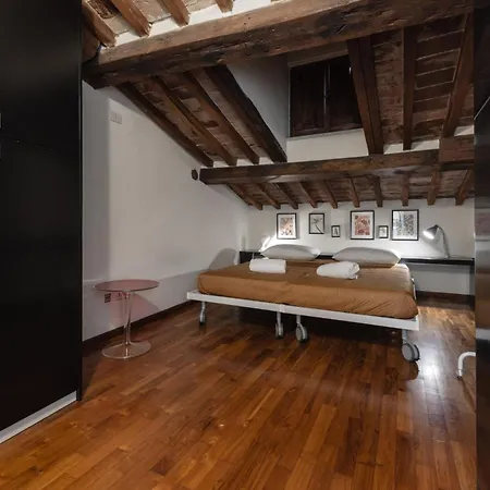 Apartment Single House - *