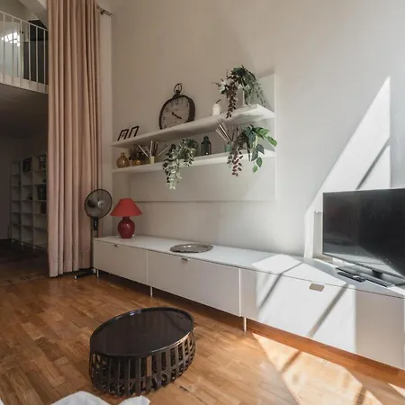 Apartment Single House - *