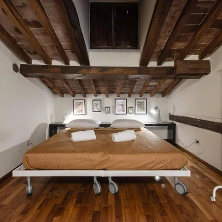 Single House - Appartamento